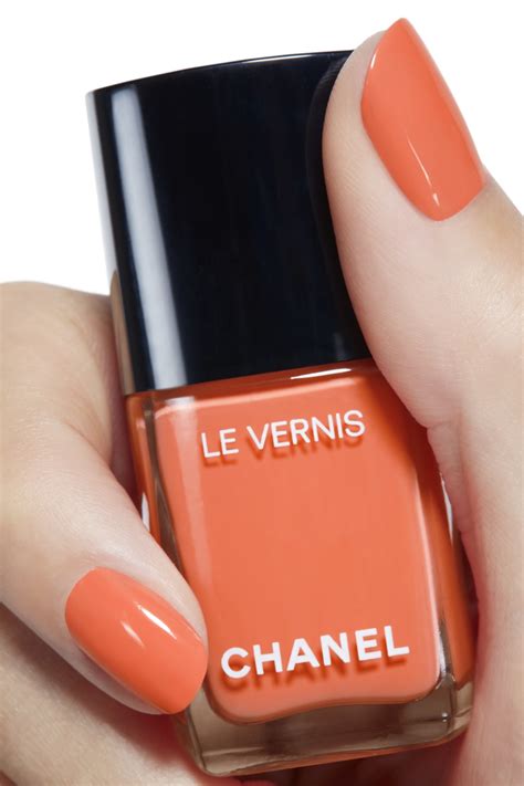 chanel le vernis 745